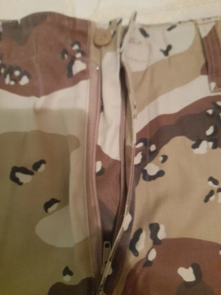 Pantalón camuflaje desierto hombre