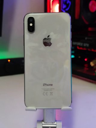 iPhone XS Plata 64GB