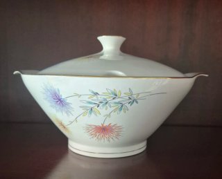 Sopera vintage porcelana flores