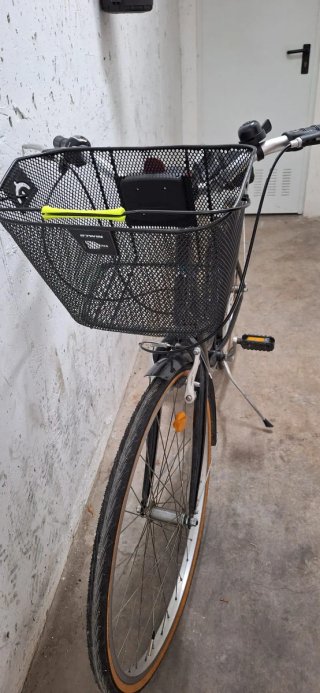 Bicicleta negra