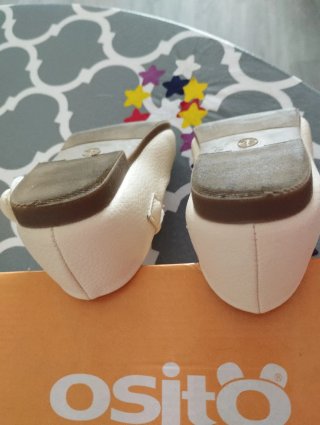 Zapatos niña beige/blanco. Talla 28.Usados 1 vez