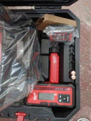 Nivel Láser Milwaukee M18 RLOH600