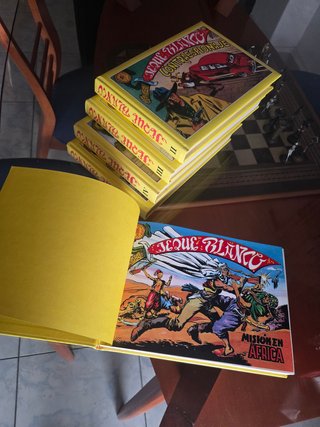 JEQUE BLANCO, EN TOMOS GUAFLEX