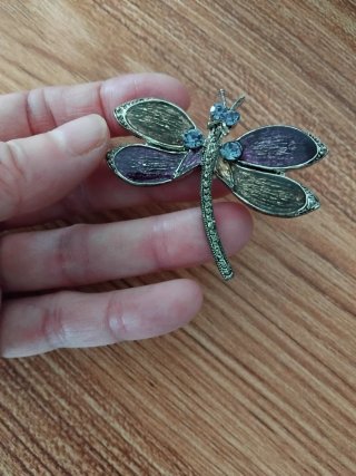 Broche libélula lila