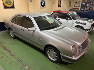Mercedes-Benz E230 Elegance 1995