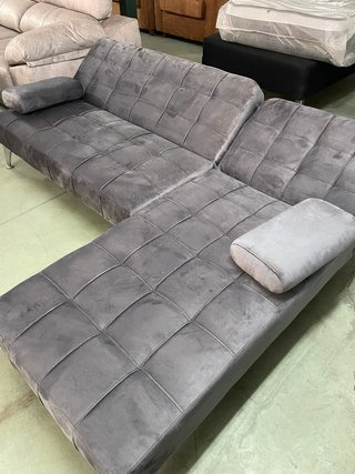 Chaiselongue gris terciopelo