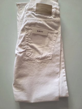 Pantalón vaquero blanco Zara Talla 38