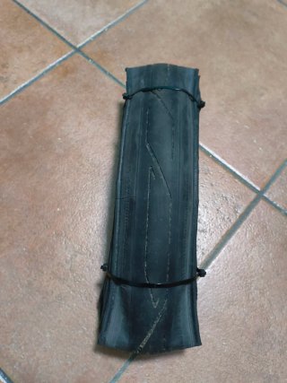 Cubierta Continental Grand Prix Urban 700x35c