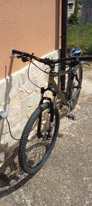 Bicicleta B-Pro 26 Horquilla Carbono ZS10.6-C
