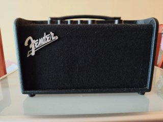 Amplificador Fender Mustang LT40S