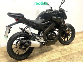 YAMAHA MT-125