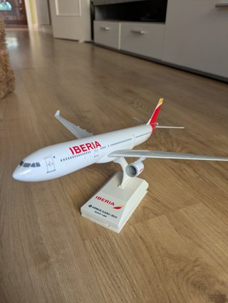 Maqueta Airbus A330-200 Iberia