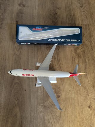 Maqueta Airbus A330-200 Iberia