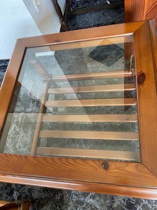 Mesa de centro 100% madera maciza con cristal
