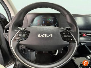 Kia Niro 1.6 GDi HEV 104kW (141CV) Concept