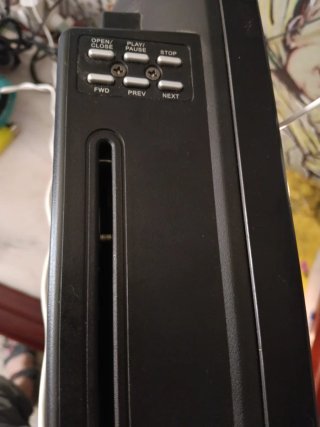 Monitor TV DVD Supratech Negro