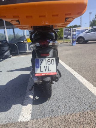 125