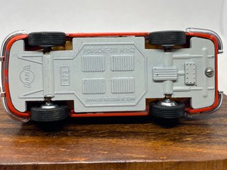 GAMA PORSCHE 911 ESC. 1/43, ANTIGUO, COMO NUEVO
