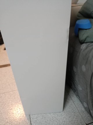 Armario reciclaje metálico 4 cubos.