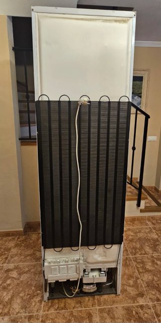 Frigorífico Nevera Combi Indesit Total No Frost