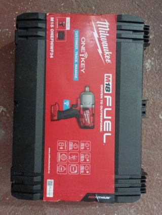 Milwaukee M18 FUEL Llave de Impacto