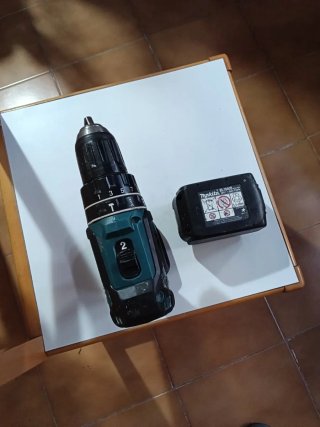 TALADRO MAKITA PERCUTOR DHP485