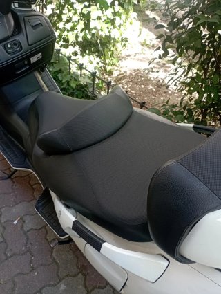 Suzuki Burgman 650 ABS Blanca