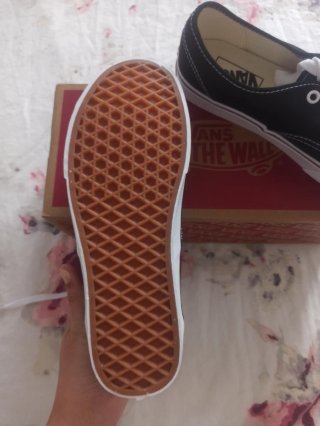 Zapatillas Vans Mujer Negras y Blancas