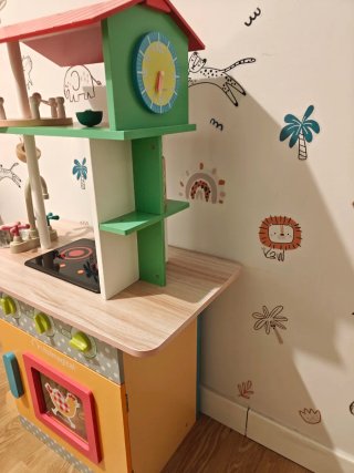 Cocinita de madera infantil