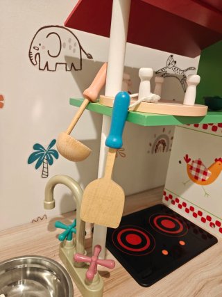 Cocinita de madera infantil