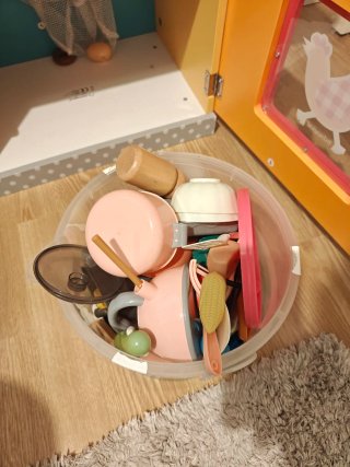 Cocinita de madera infantil