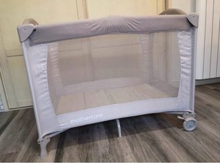 Cuna de viaje Mothercare