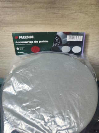 Pulidora Parkside 20V con set de esponjas
