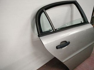 106596 PUERTA TRASERA DERECHA OPEL VECTRA C