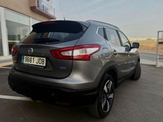 Nissan Qashqai 2015