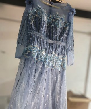 Elegante Vestido Gala Tul Azul/Morado Talla M