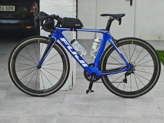 Bicicleta carretera Fuji Transonic 2.1. AERO
