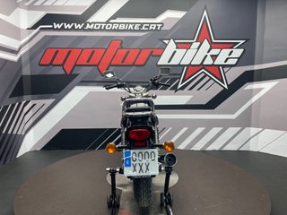 Suzuki Marauder GZ 250 Negra