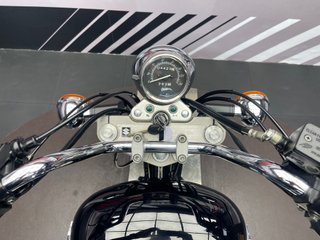 Suzuki Marauder GZ 250 Negra