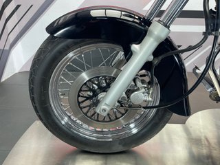 Suzuki Marauder GZ 250 Negra