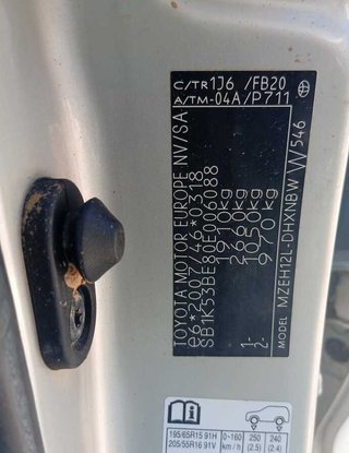 Toyota mf422136-7400 radiador corolla (e21) 486437