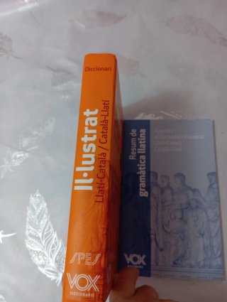 Diccionari il·lustrat llatí-català, català-llatí