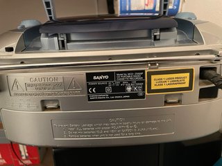Radio CD Sanyo BassXpander