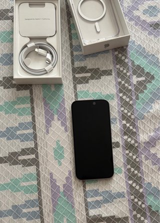 iPhone 15 Pro 256GB Plata
