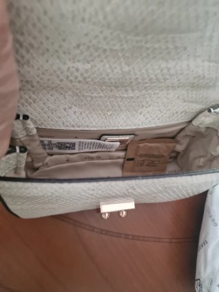 Bolso Guess Beige Piel Serpiente