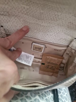 Bolso Guess Beige Piel Serpiente