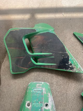 Plásticos Rieju RR Verdes