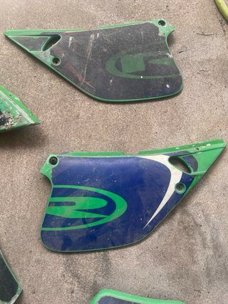 Plásticos Rieju RR Verdes