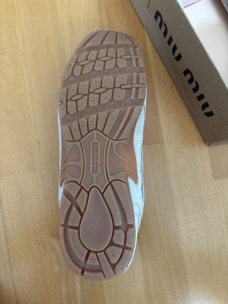 Sneakers New Balance x Miu Miu Beige