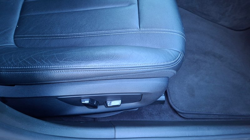 BMW Serie 5 2018, foto 13